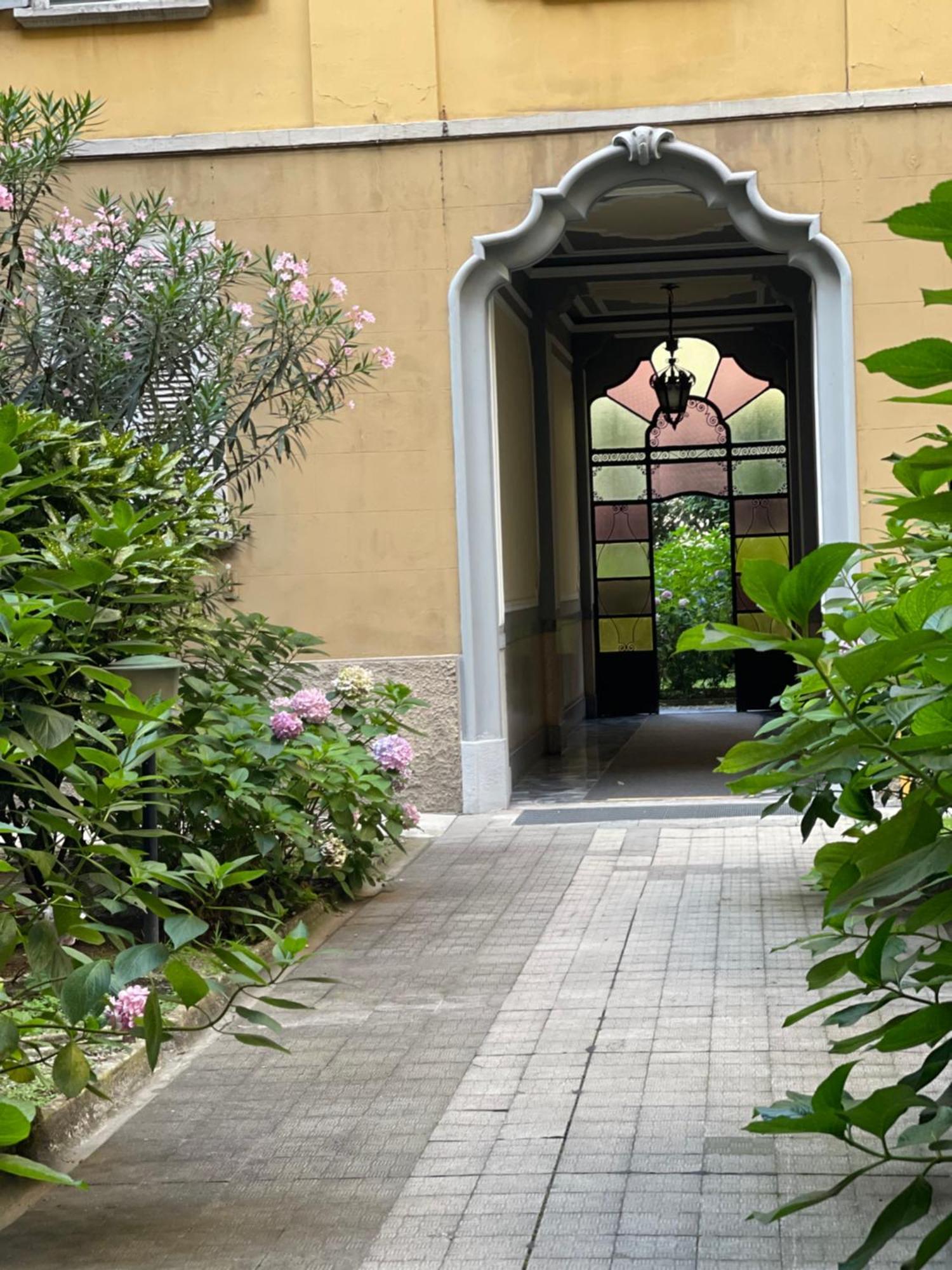 Appartamento A 5 Minuti Dal Centro Di Milano Di Anita E Marco المظهر الخارجي الصورة
